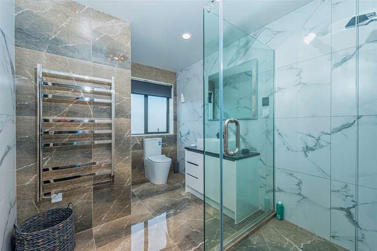 2 Silvereye Road Hobsonville_22