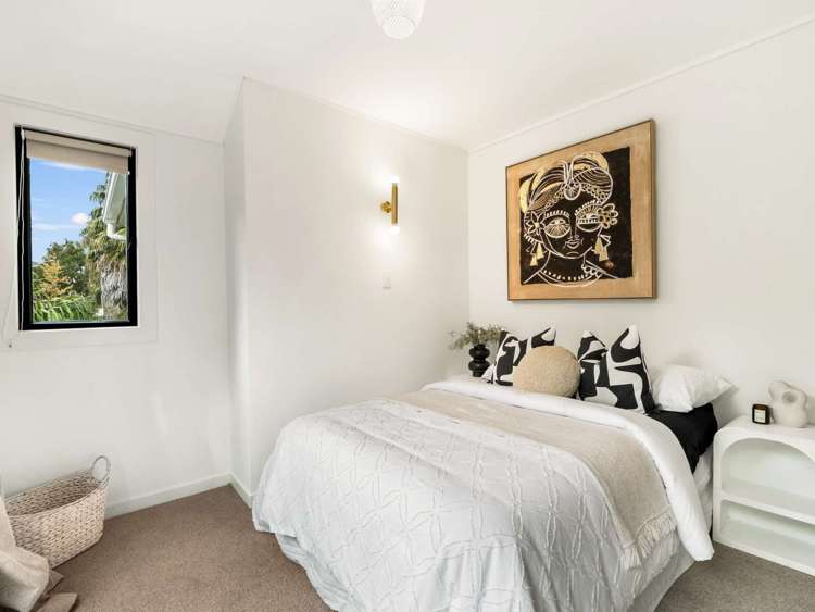 49a Great North Road Saint Johns Hill_15