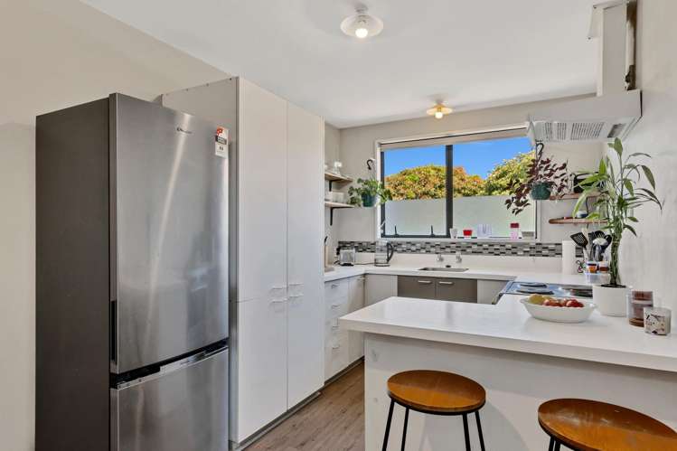 3/39 Buffon Street Waltham_3