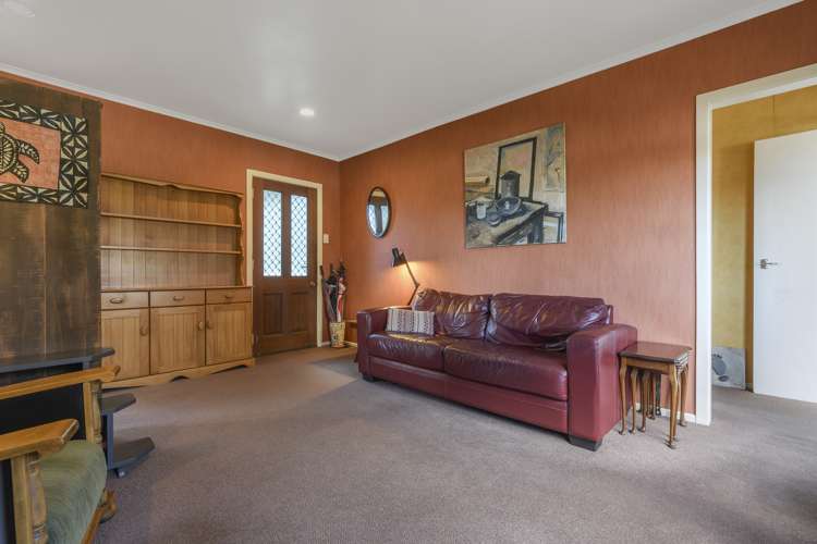 15a Hilltop Road Parkvale_13