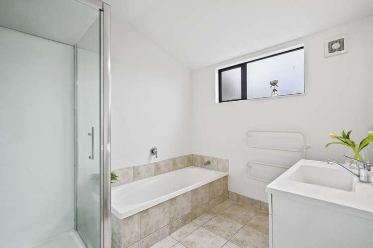 10a Lambley Road Titahi Bay_11