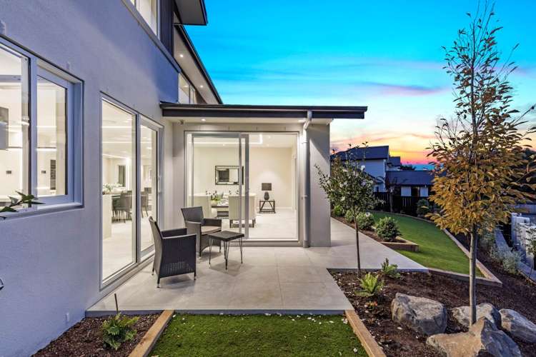 11 Henry Blyth Lane Greenhithe_65