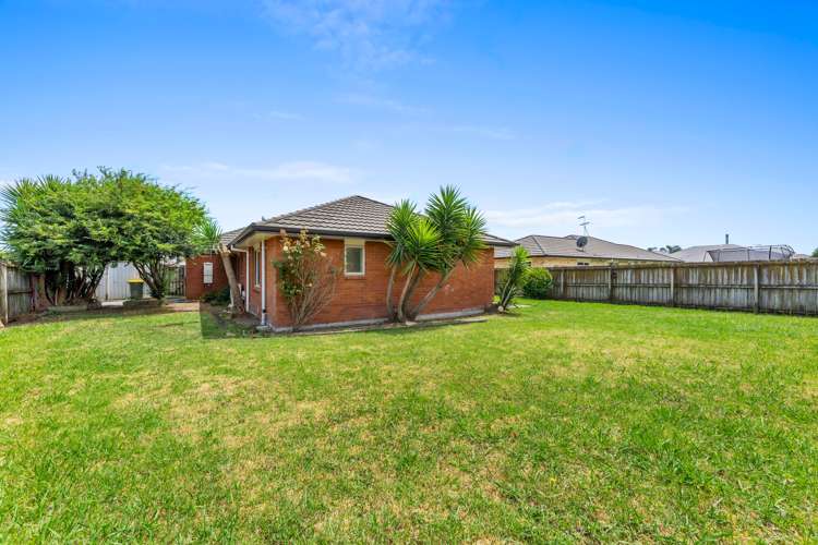 43 Ripple Grove Waiuku_17