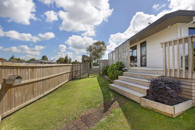 23 Lloyd Drive Nawton_29