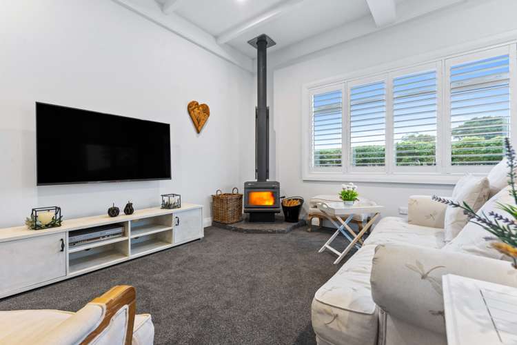 27 Whatapaka Road Karaka_11