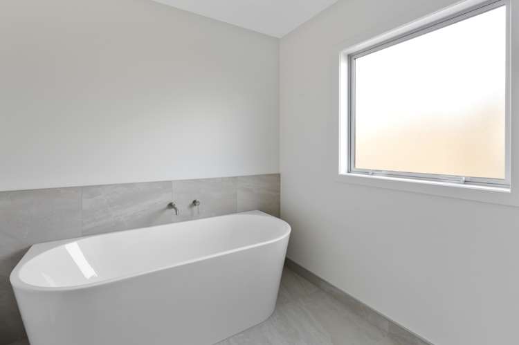 10 Cassin Place Taradale_15