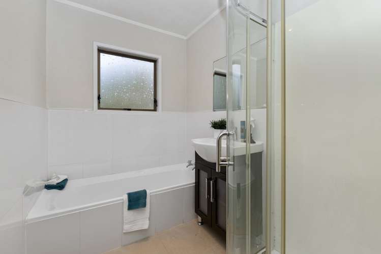 19 Stoll Place Clendon Park_9