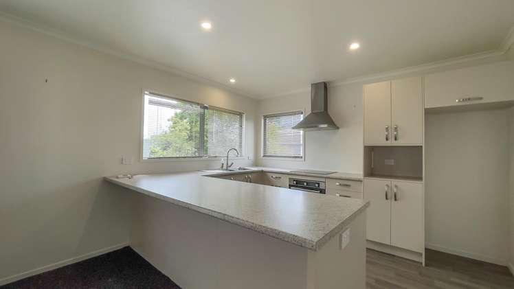 15 Orchard East Road_2