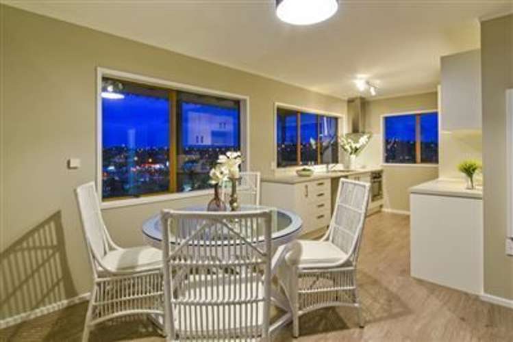 55 Woodlands Crescent Browns Bay_11