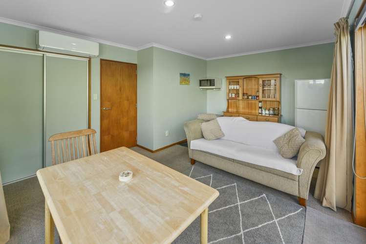 413B Suffolk Road Stoke_24