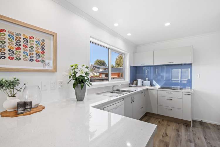 19 Lombard Place Avonhead_11