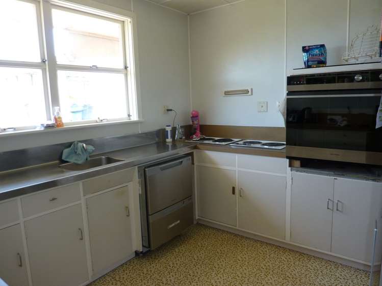 169 Peel Street Westport_3