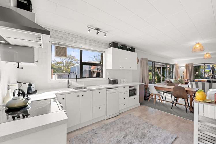 210A Te Moana Road_1