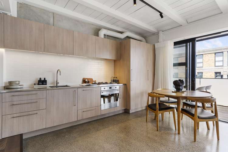 203/43 Brown Street_5