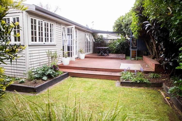 3 Fernleigh Avenue Royal Oak_9