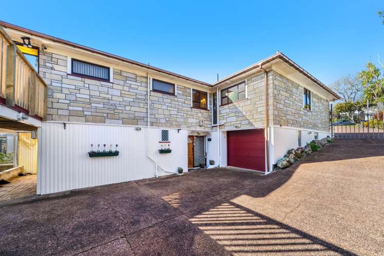 11 Eaton Road Hillsborough_14