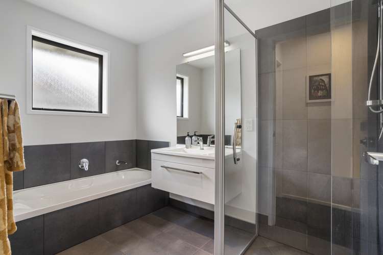 25 Captain Mitchell Drive Opaheke_9