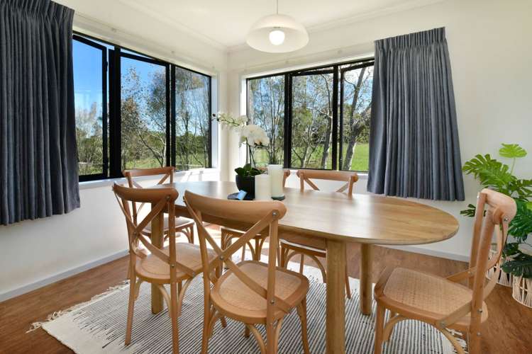 323 Kahikatea Flat Road Waitoki_9