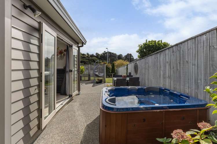 31 Staithes Drive North_4