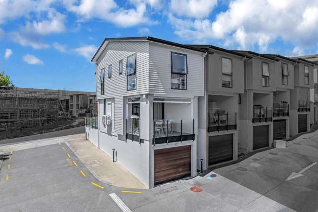 17/10 Silver Moon Road Albany Heights_3