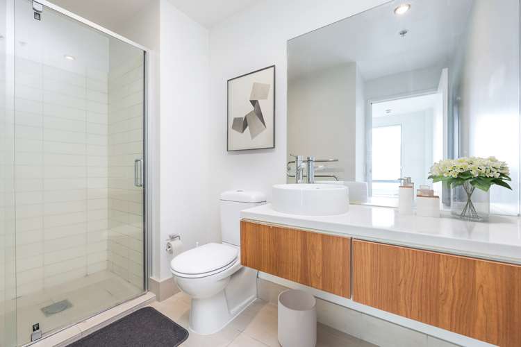 402/2 Dockside Lane Auckland Central_8