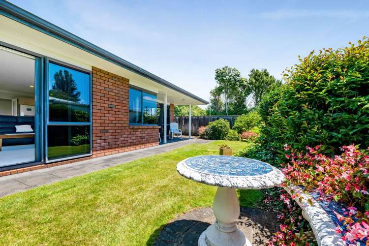 6 Kellyville Heights Merrilands_16