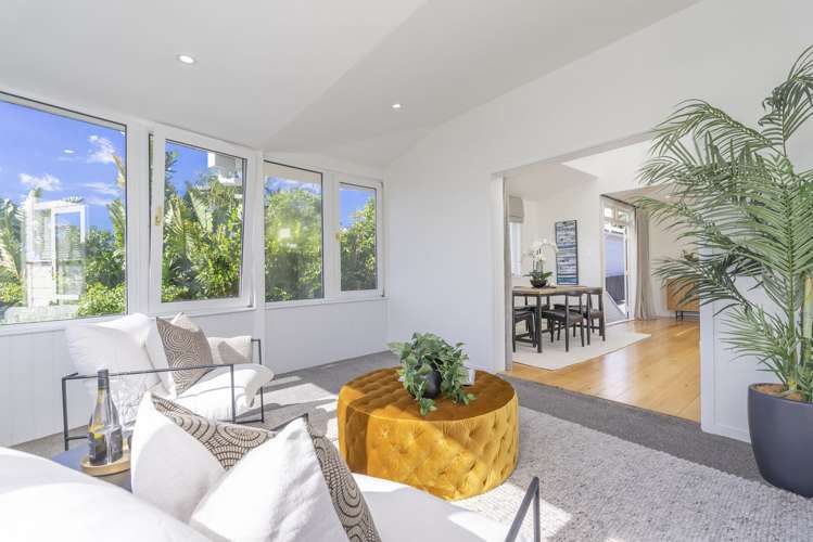 2/52 Shelly Beach Road Saint Marys Bay_2