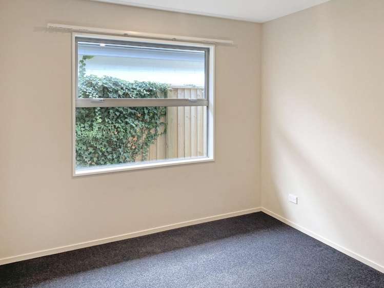 22 Helmore Street 11353_9