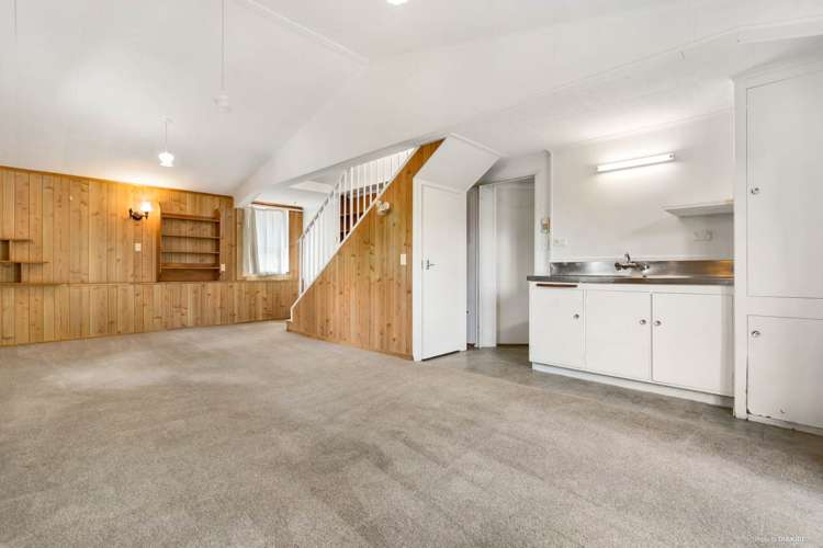 15 Sutton Crescent Papatoetoe_6