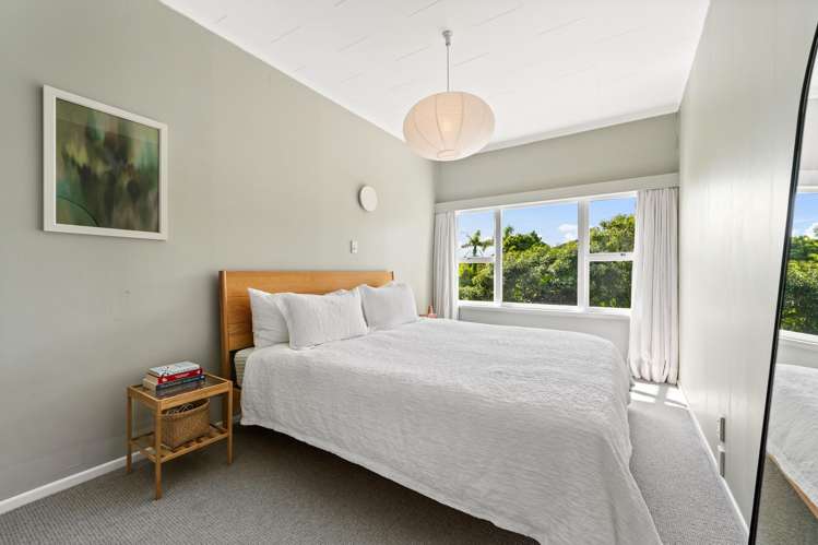 70 Seaview Road Piha_10