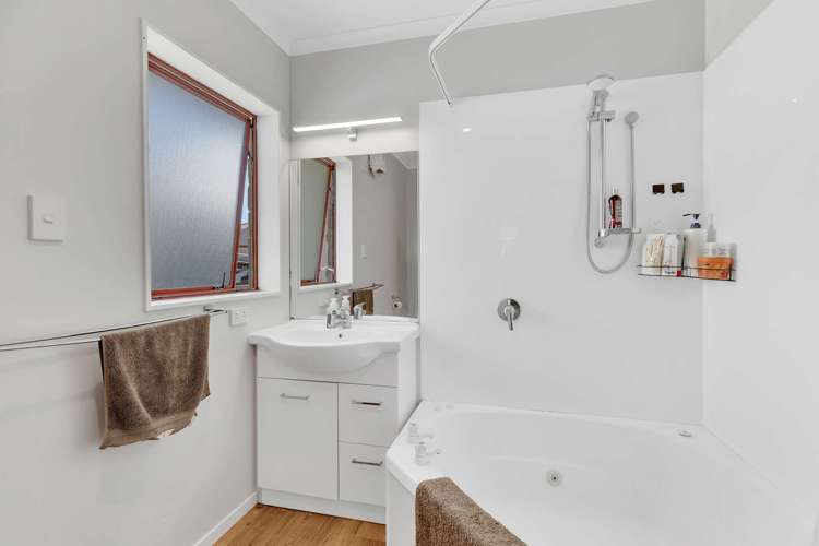 147 North Street Feilding_13