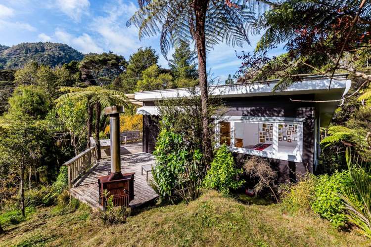 57 Whatipu Road Huia_10