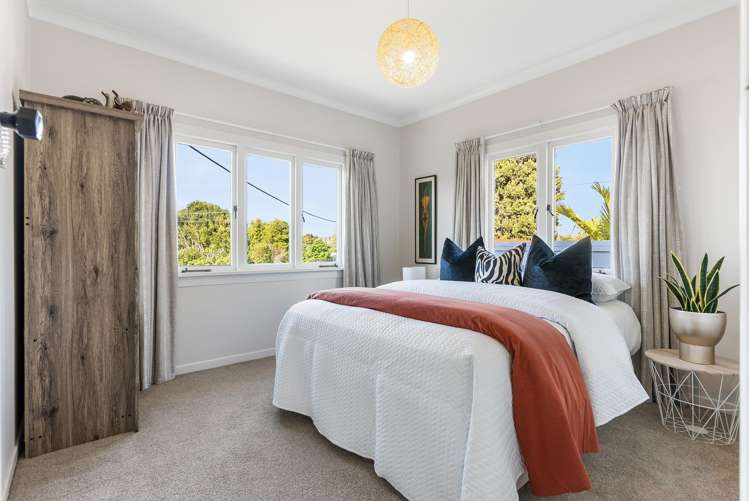 15 Karaka Street New Lynn_14