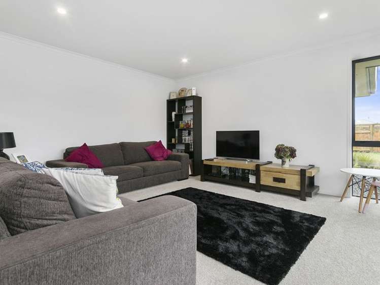 37 West Thompson Street Leamington_7