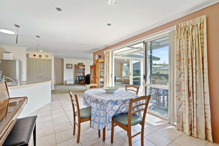 34 Lochiel Place Te Kamo_11
