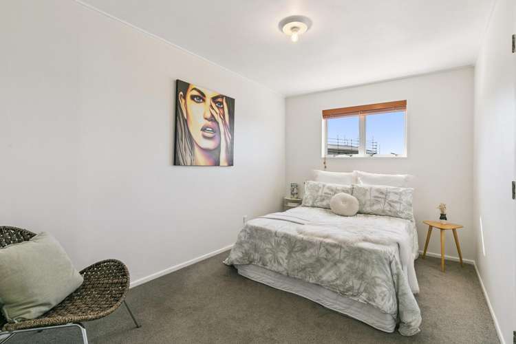 5 Waitaha Way Houghton Bay_10