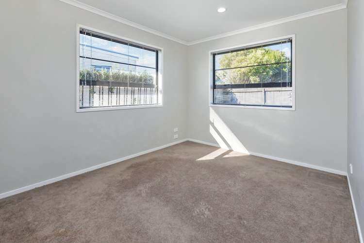 13 Hoihere Drive (Pvt) One Tree Point_11