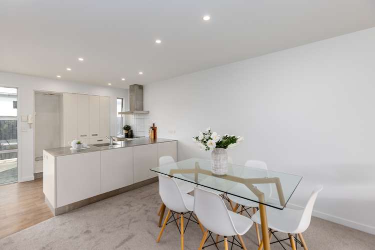 1/533 Madras Street Saint Albans_3