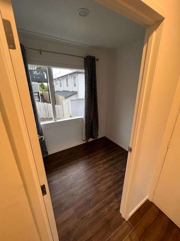 Front/232A Sunset Road Windsor Park_9