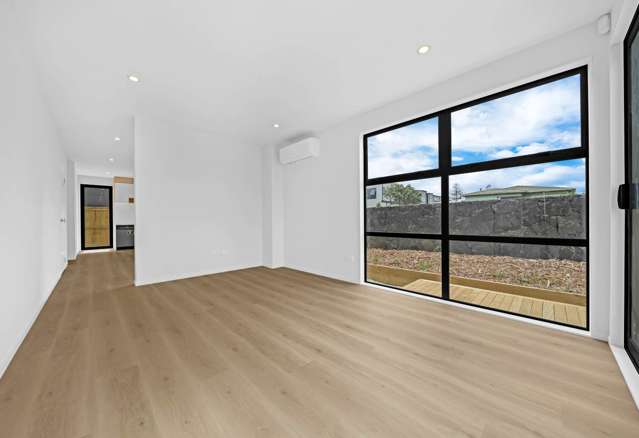 17A Henwood Road Mangere East_2