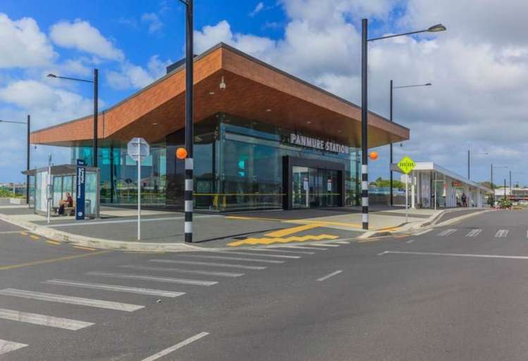 3/18 Domain Road Panmure_16