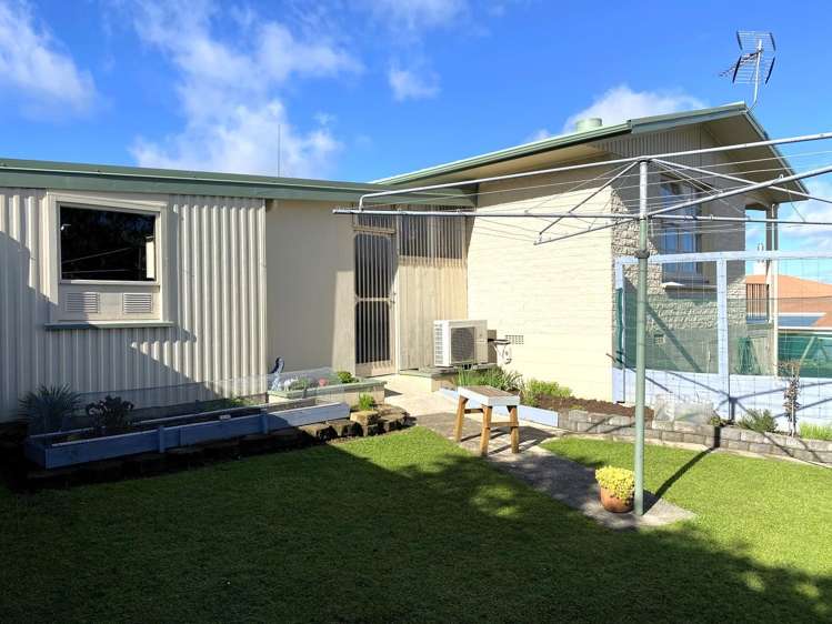 207 Reservoir Road Thames_21