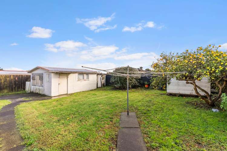 169 Mahia Road Wattle Downs_21