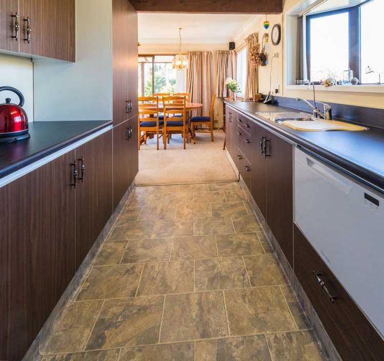 155 Capell Avenue Lake Hawea_4