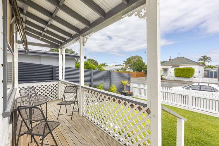 78 and 78A McGrath Street Napier South_12