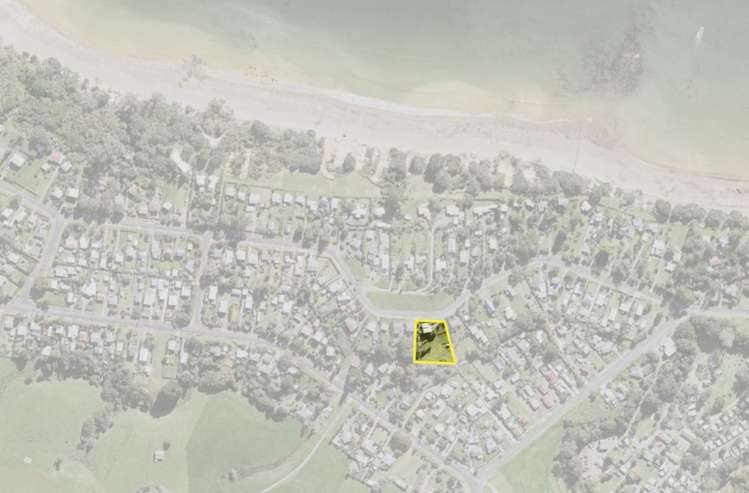 86 Howard Road Orere Point_12