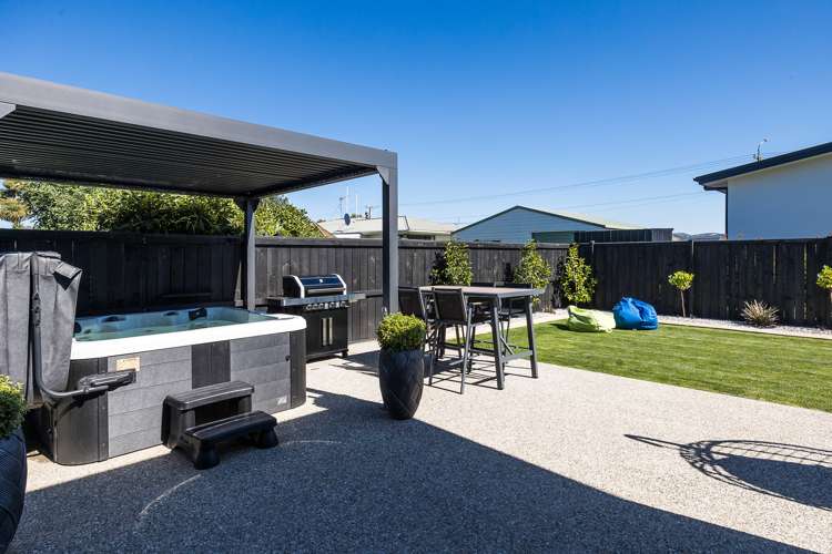 13 Silverdale Place Mosgiel_16