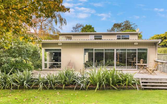 422 Te Moana Road Waikanae_1