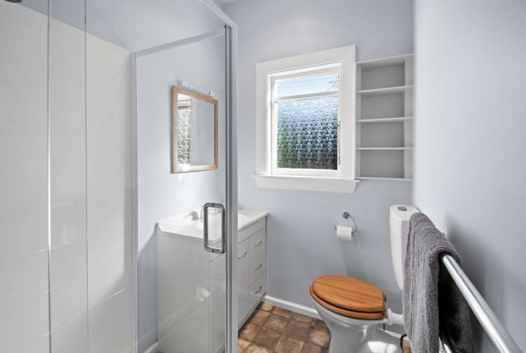 4 Westby Street Waltham_13