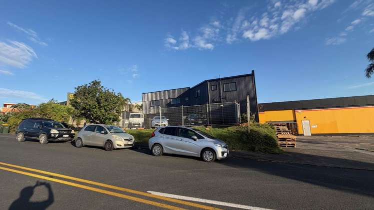 7-11 Cabernet Crescent Westgate_7